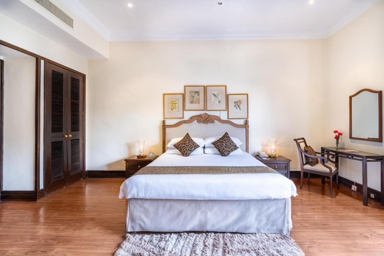 The Soaltee Kathmandu Hotel Exterior photo