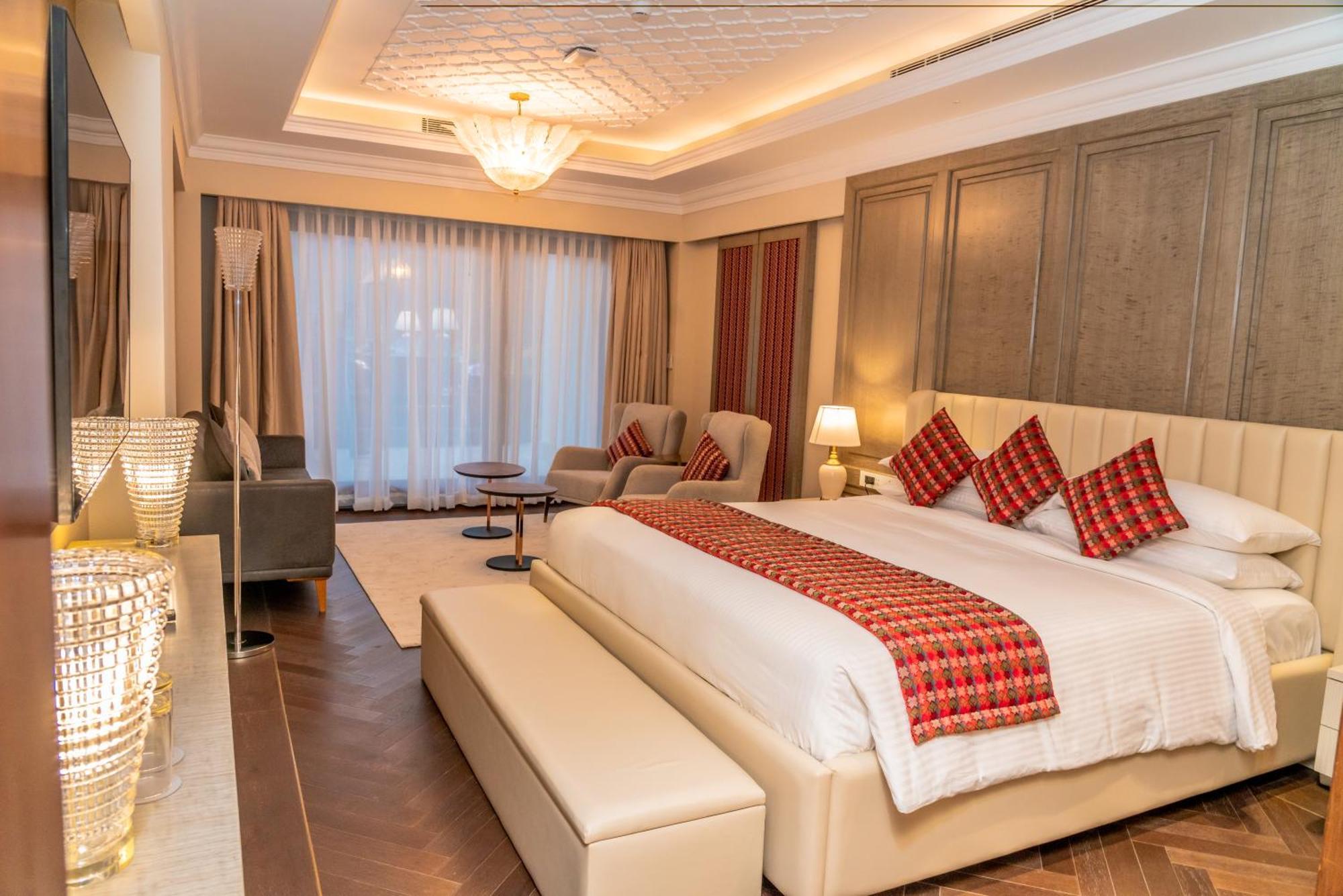 The Soaltee Kathmandu Hotel Exterior photo